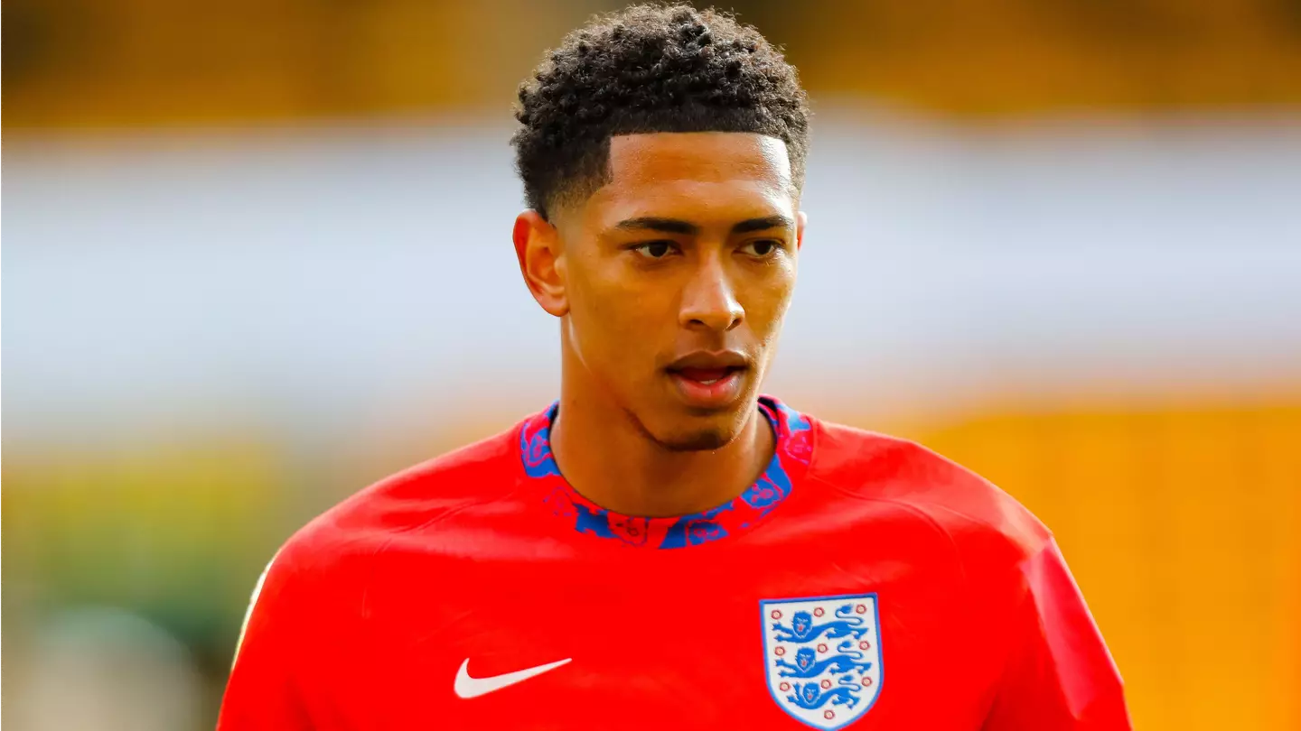 Manchester City Dealt Liverpool Blow In Pursuit Of Midfielder