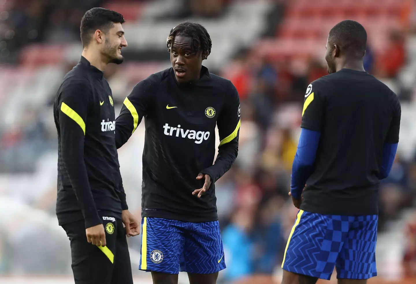 Trevor Chalobah (C) of Chelsea talks with Armando Broja (L) during the Pre Season Friendly match at the Vitality Stadium. (Alamy)