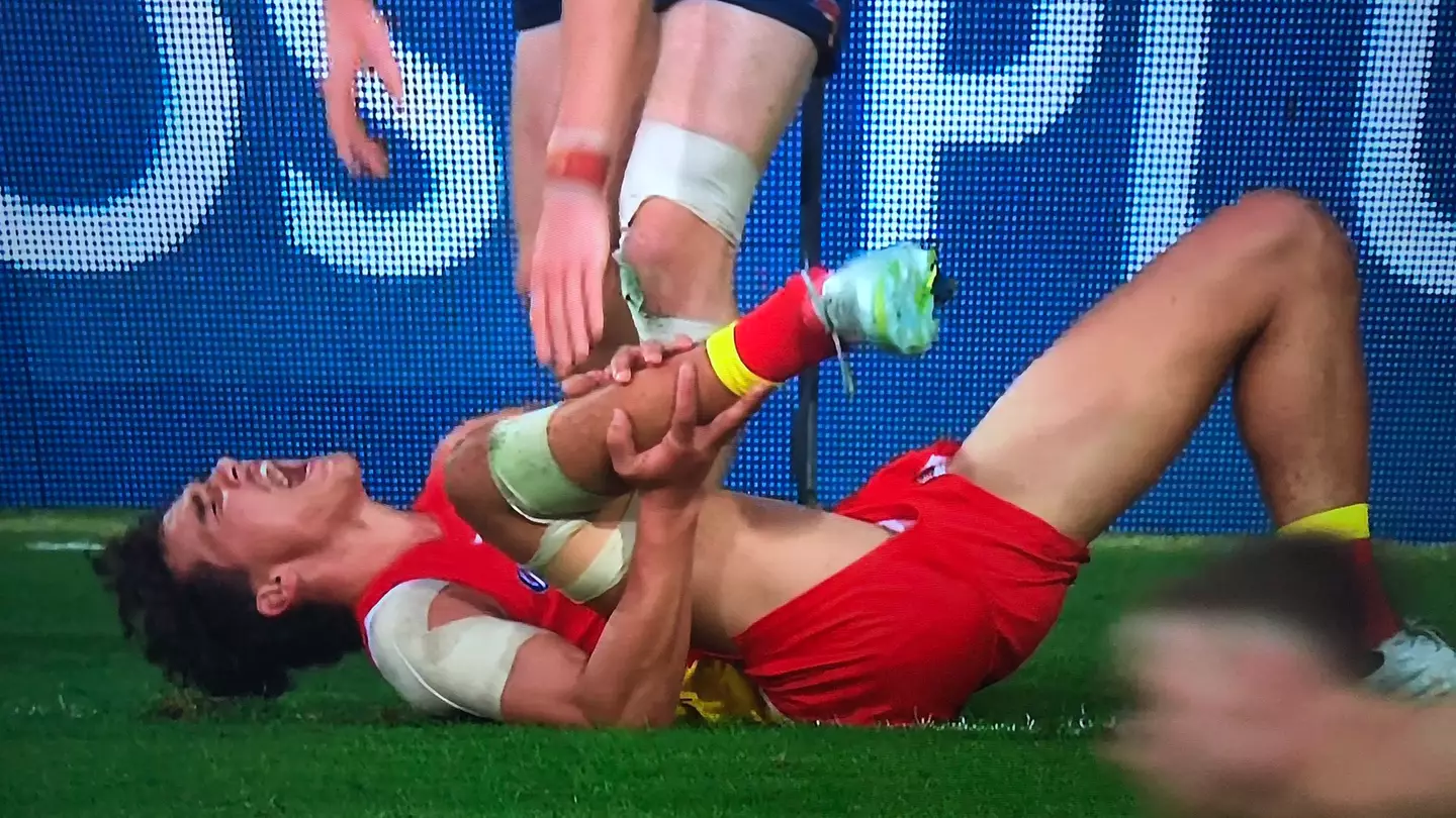 AFL Star Suffers Horrific Leg Injury That Leaves Commentators Screaming For A Stretcher