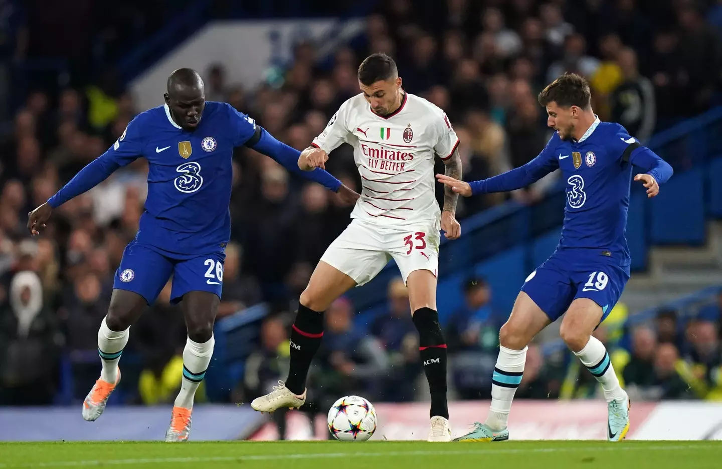 AC Milan's Rade Krunic (centre) battles with Chelsea's Kalidou Koulibaly (left) and Mason Mount during the UEFA Champions League Group E match at Stamford Bridge. (Alamy)