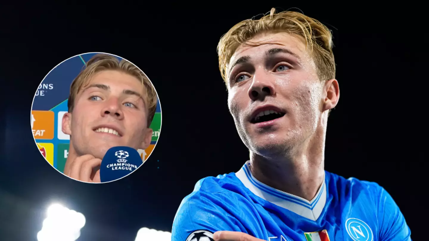 Rasmus Hojlund's Post Match Interview Startles Man Utd Supporters After Napoli Win