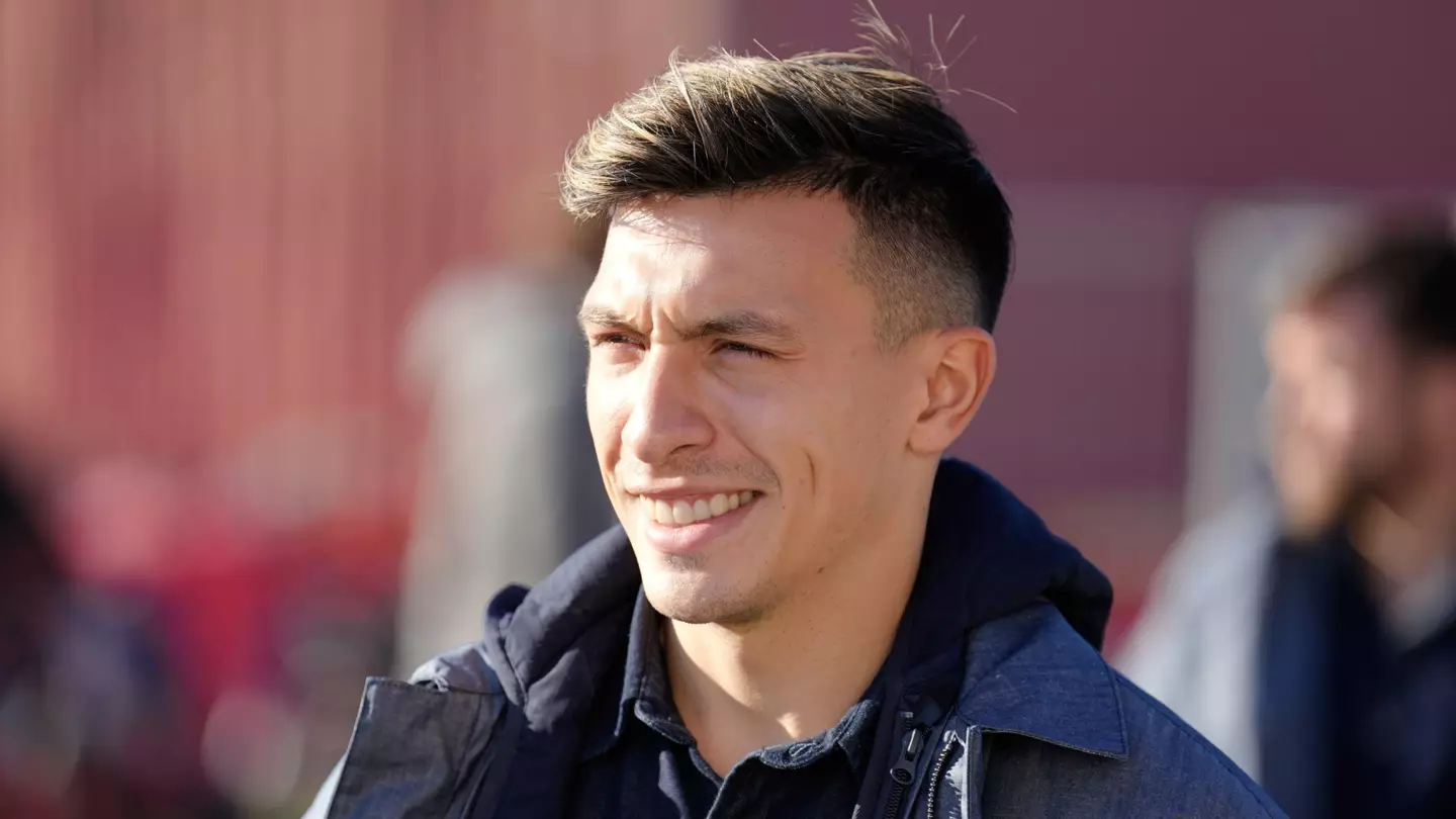 Manchester United Closing In On The Signing Of Lisandro Martinez After £46 Million Offer