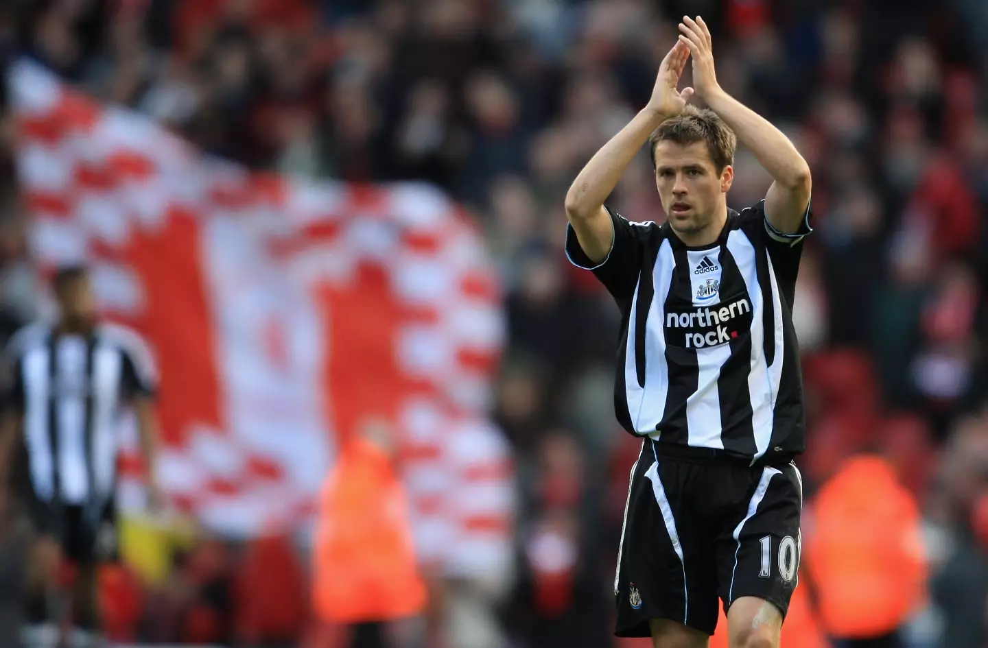 Owen returned to Anfield with Newcastle United. Image credit: Getty