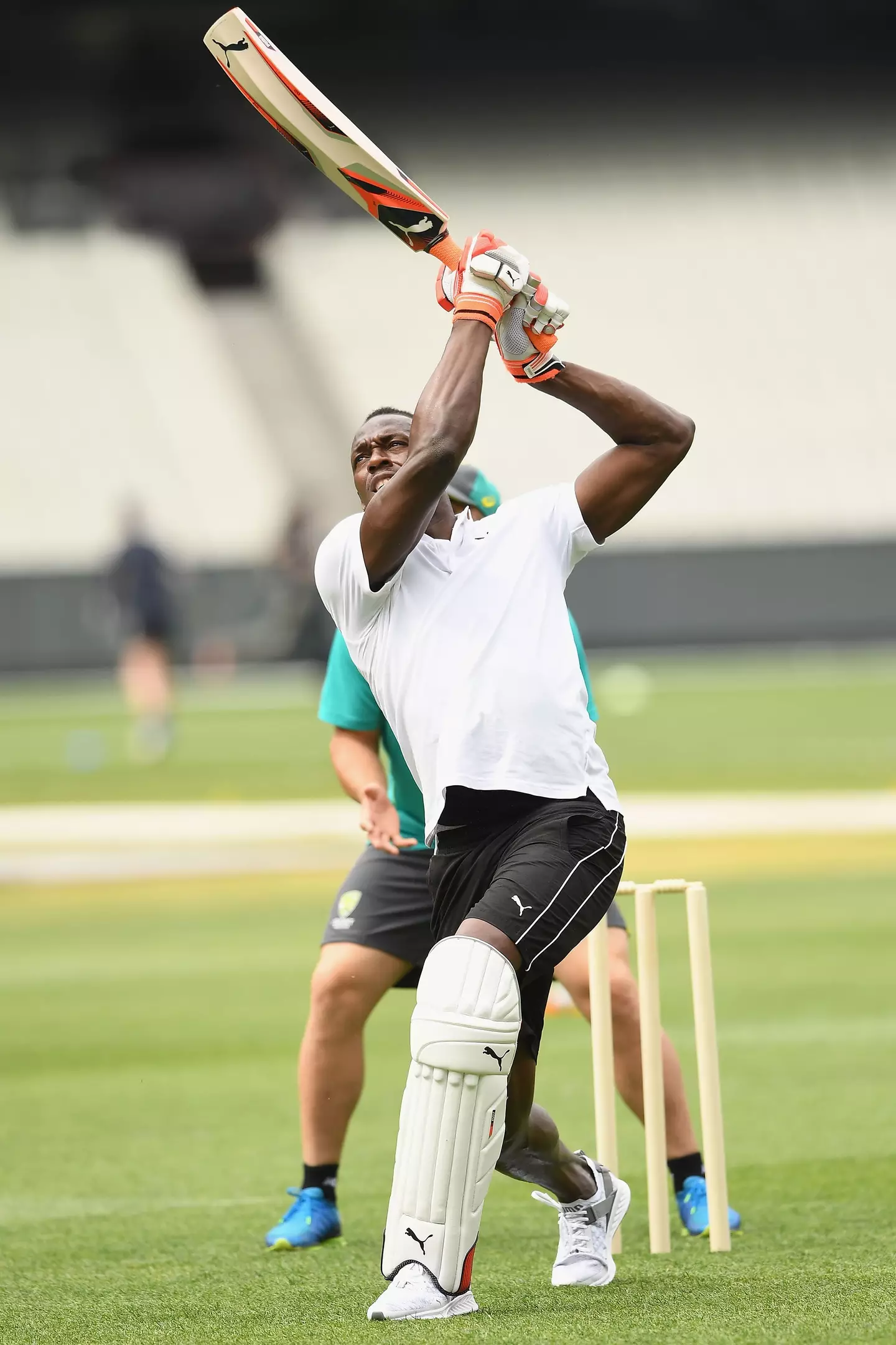 Usain Bolt plays cricket with Australian cricketers Glenn Maxwell, Ashton Agar, Peter Handscomb and Aaron Finch during the Gatorade Fastest Run at the Melbourne Cricket Ground on November 10, 2017 in Melbourne. Image credit: Getty