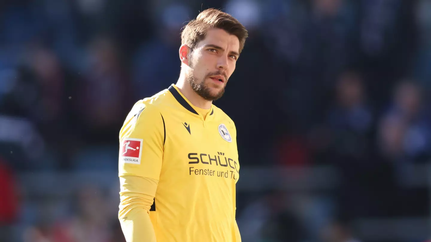 Stefan Ortega in action for Arminia Bielefeld.