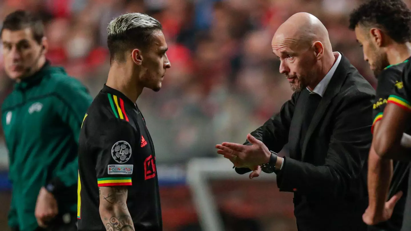 Erik ten Hag instructs winger Antony at Ajax. (Alamy)