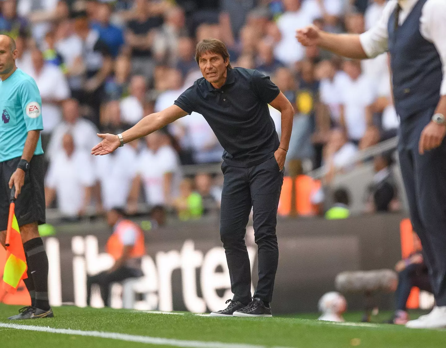 Tottenham Manager Antonio Conte during the match against Southampton. (Alamy)