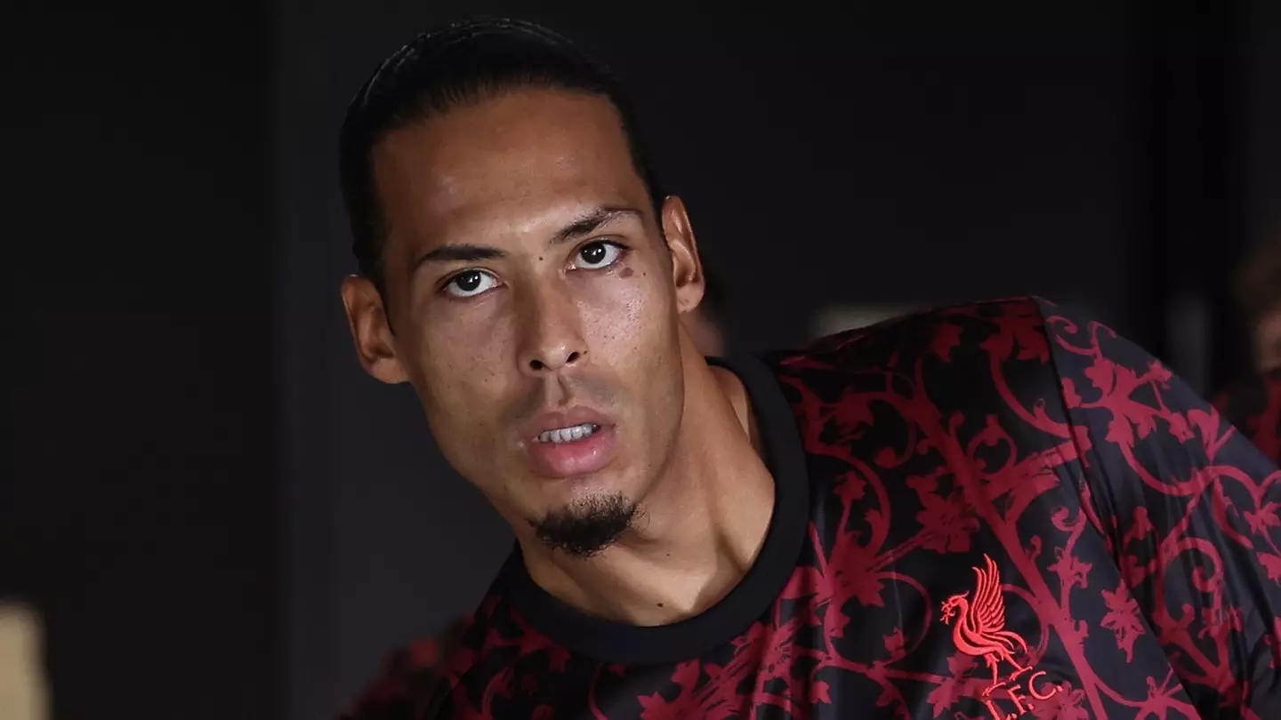Ex-Liverpool Star Reveals What He Saw Virgil van Dijk Do in Tunnel vs Palace