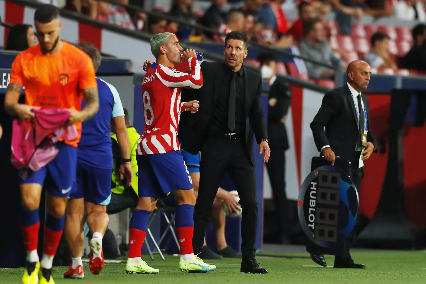 Griezmann prepares to come in the 60th minute, yet again. Image: Alamy