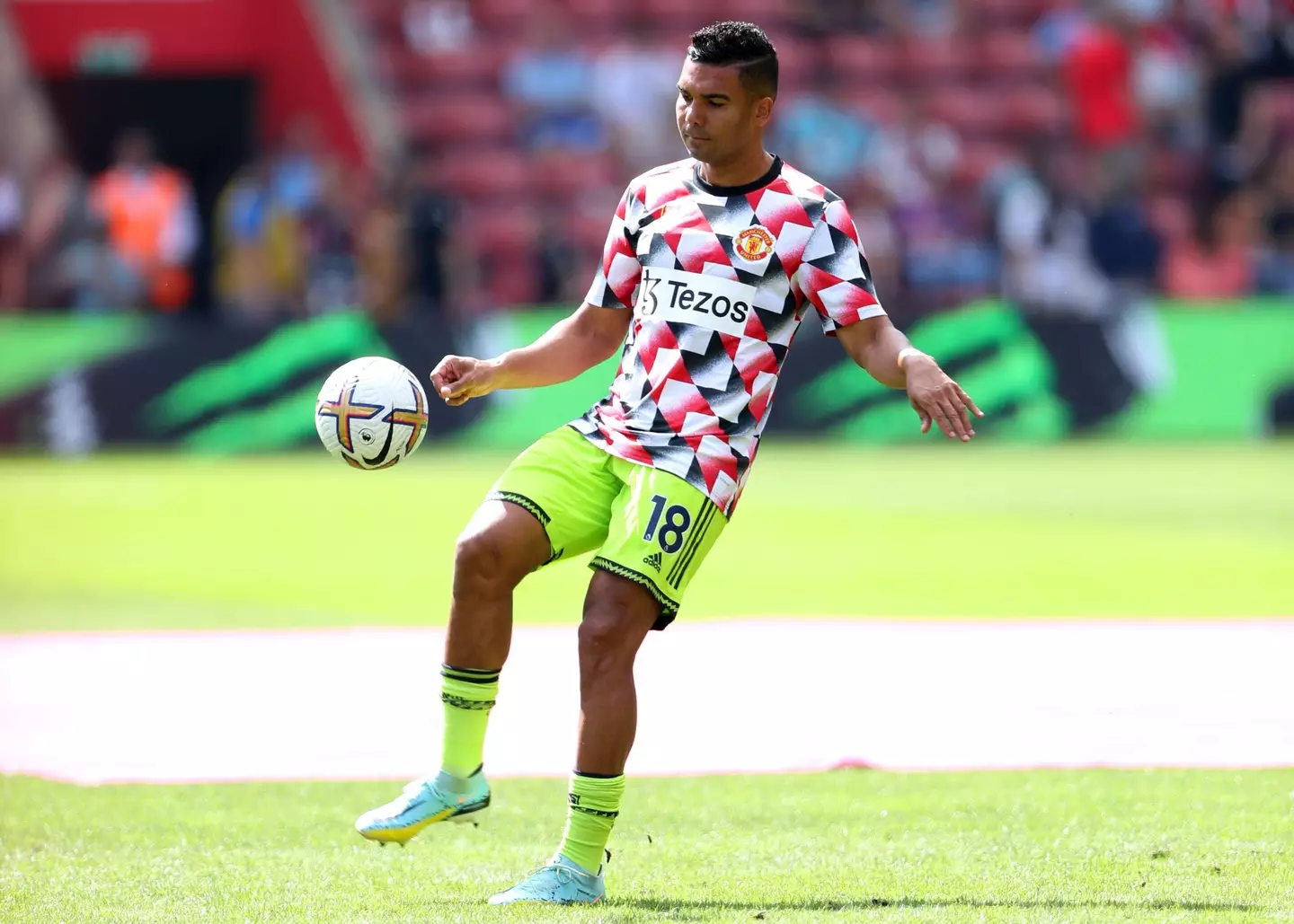 Casemiro warming up against Southampton. (Image