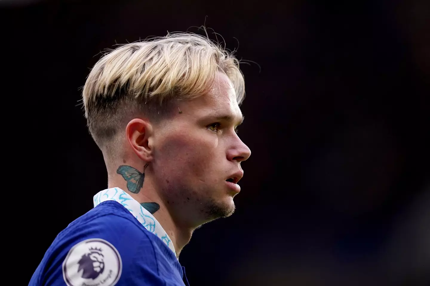 Mykhalio Mudryk in action for Chelsea