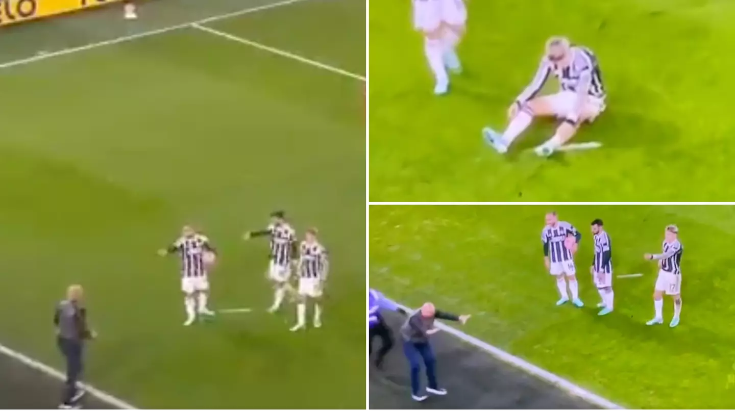 Fan walks onto Bramall Lane pitch to berate Alejandro Garnacho over 'diving'