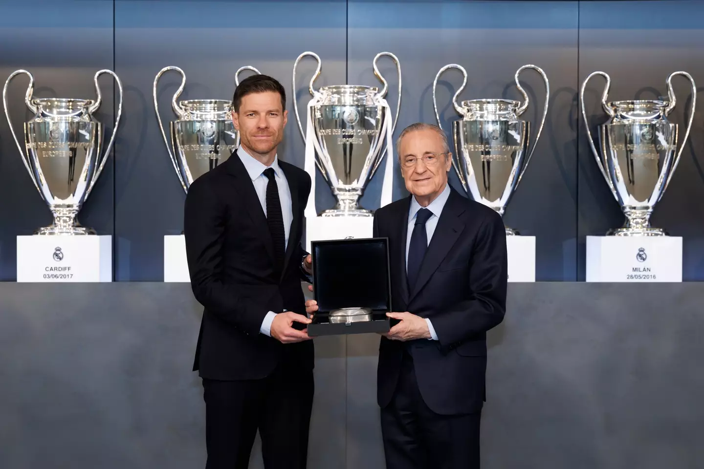 Xabi Alonso wants a new midfielder, with Florentino Perez 'willing' to sanction Real Madrid's pursuit of Kobbie Mainoo. Image: Getty