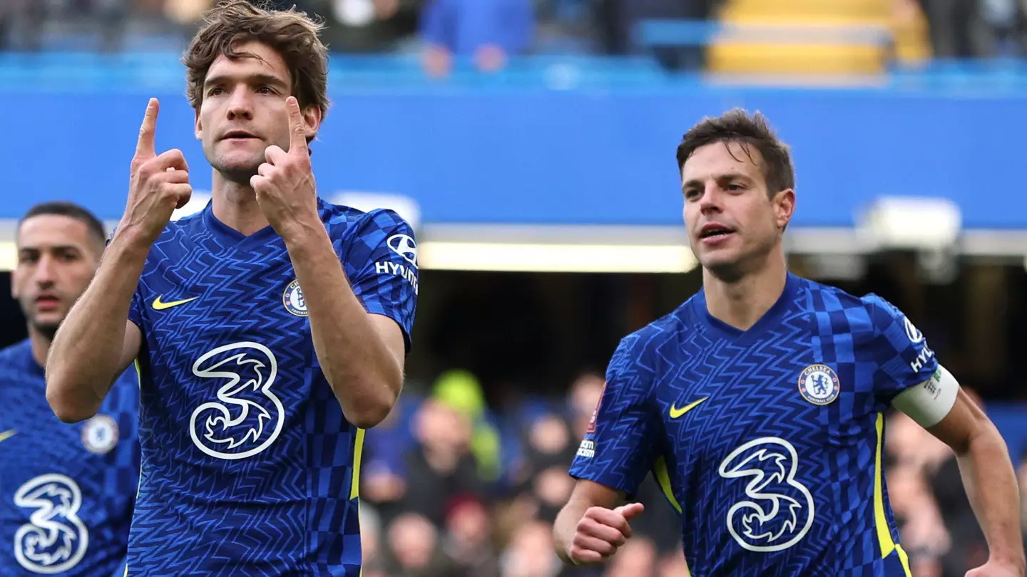 Chelsea's Marcos Alonso celebrates scoring their second goal with Cesar Azpilicueta. (Alamy)