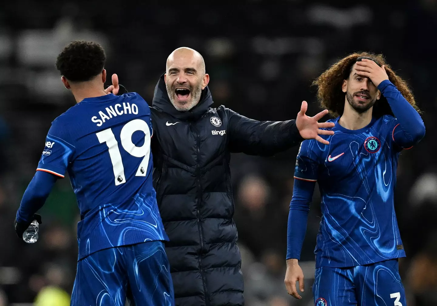 Jadon Sancho shares a warm embrace with Chelsea boss Enzo Maresca. Image: Getty