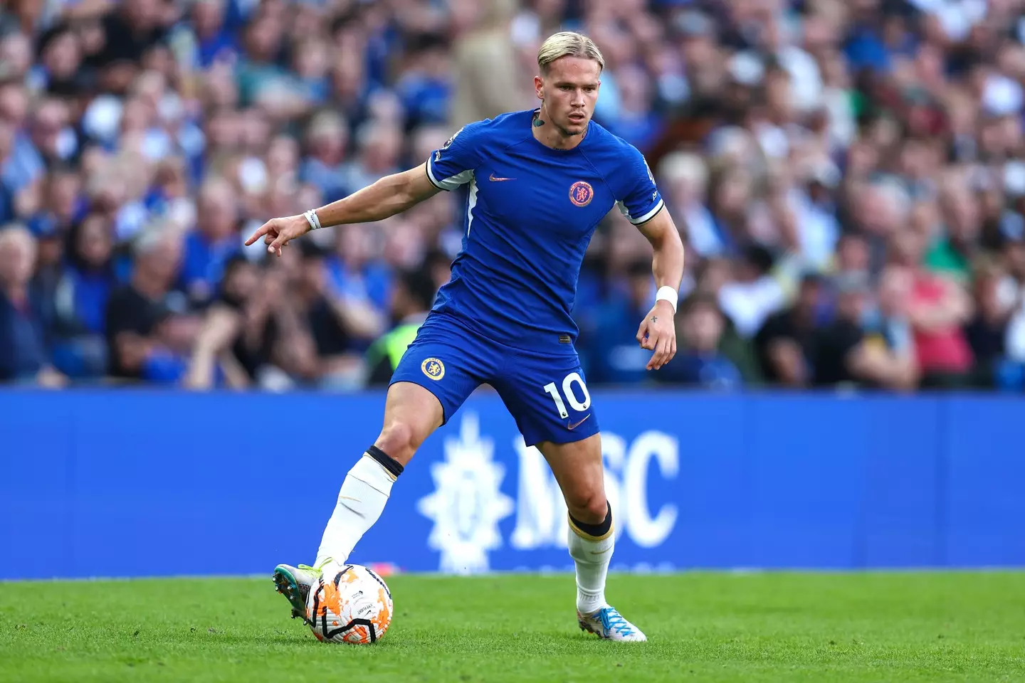 Mykhailo Mudryk in action for Chelsea. Image: Getty 