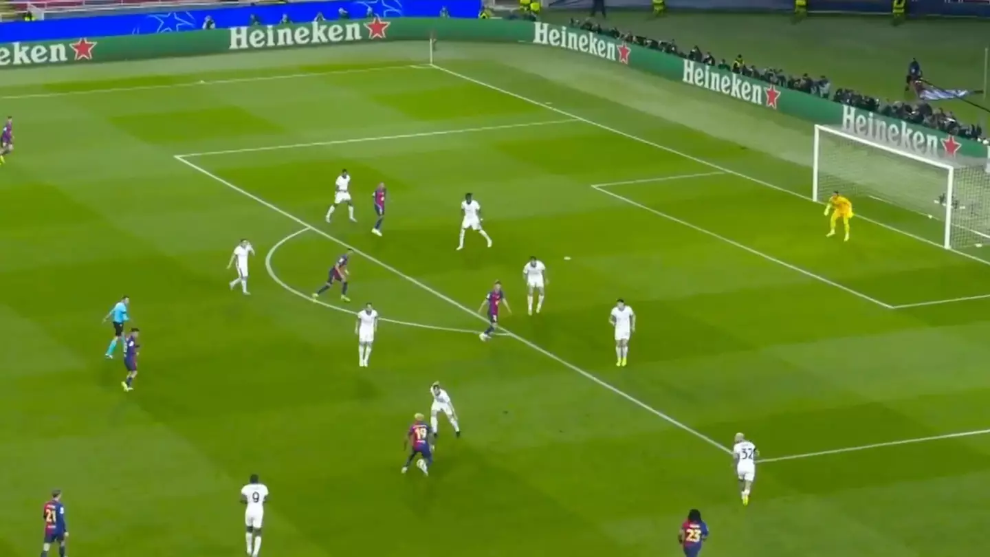 Lamine Yamal shows he's the best player on the planet with Lionel Messi-esque goal against Inter Milan