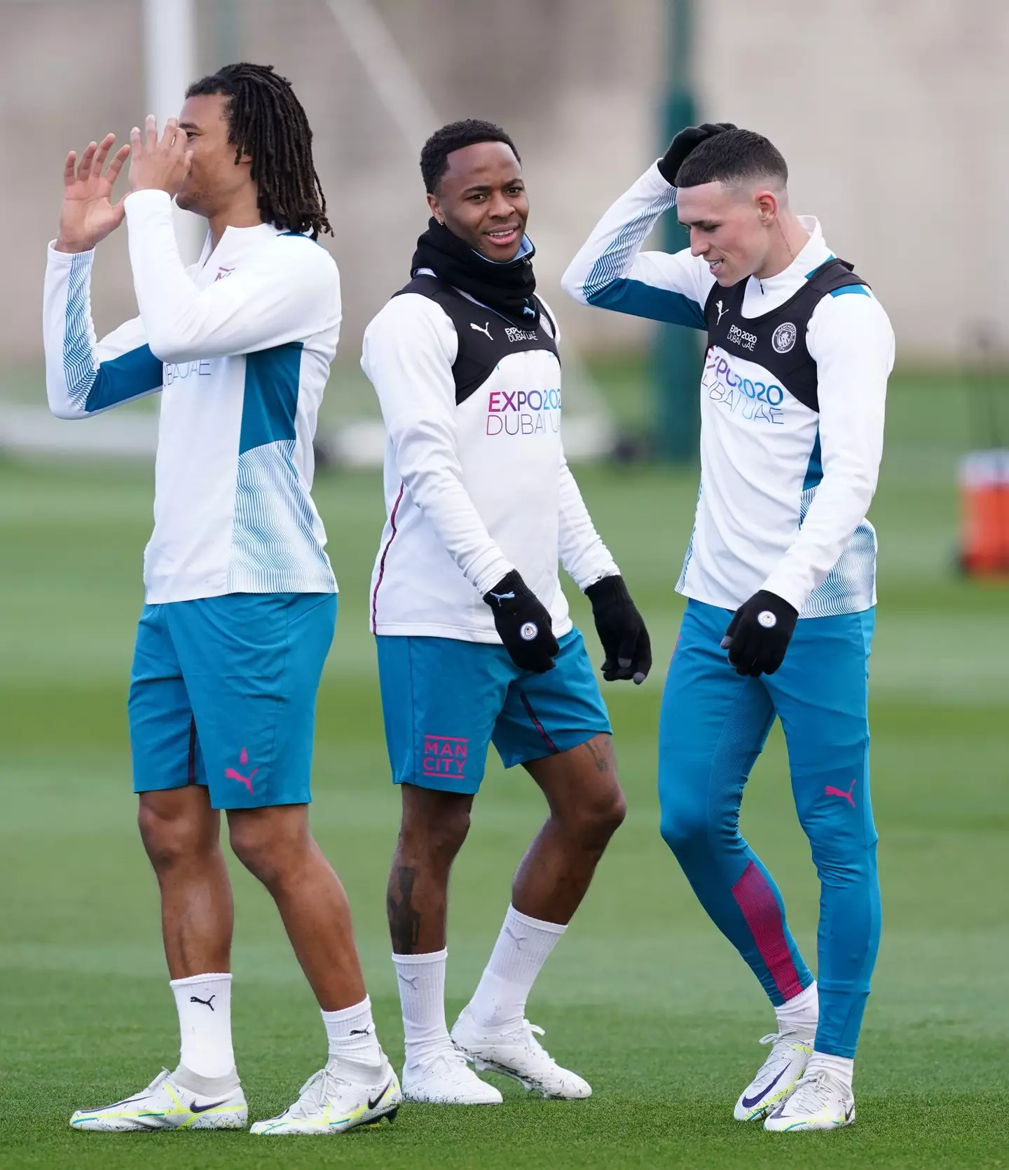 Nathan Ake in Manchester City training with Chelsea-bound Raheem Sterling. (Alamy)