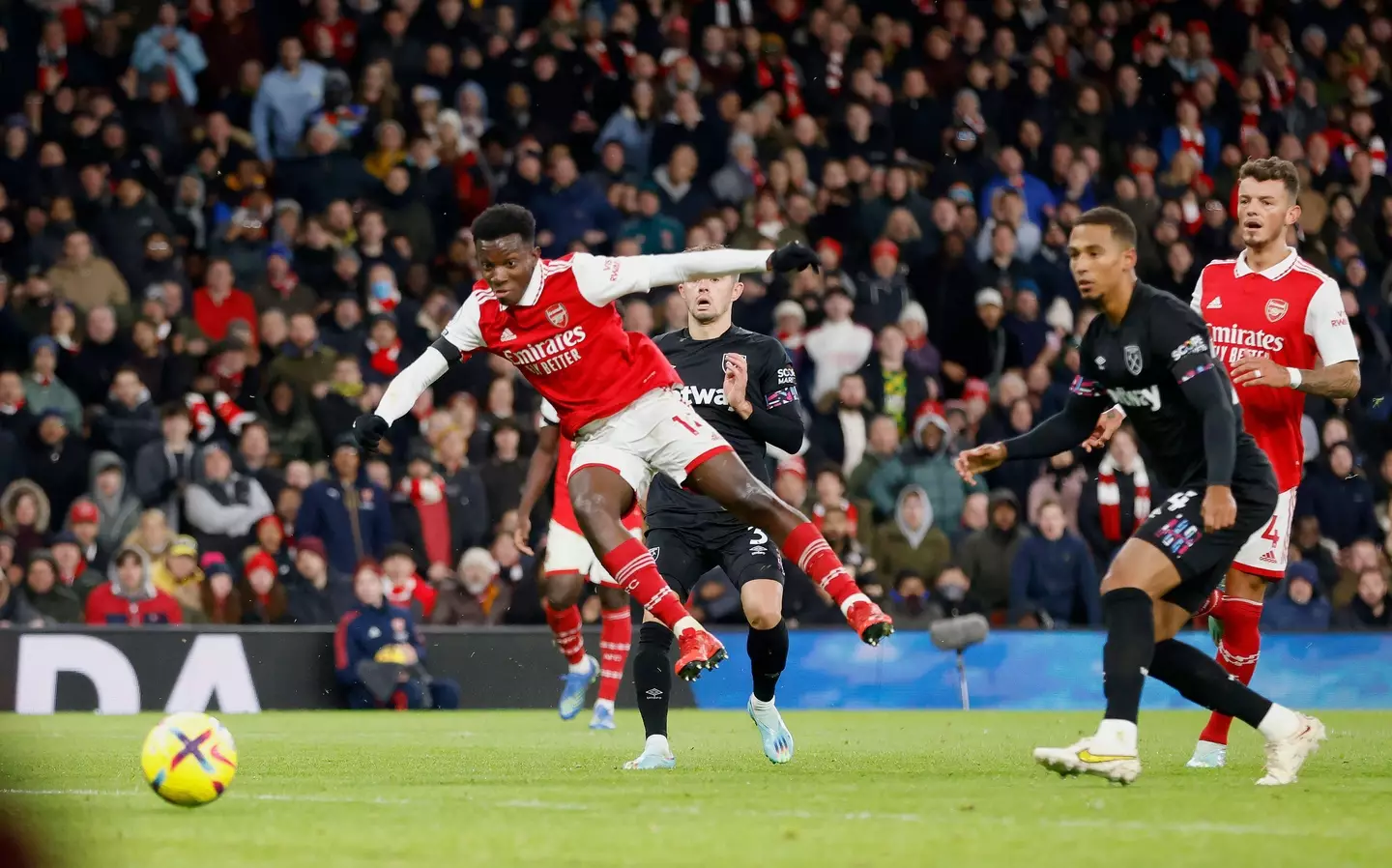 Nketiah scores his side third goal. Image: Alamy