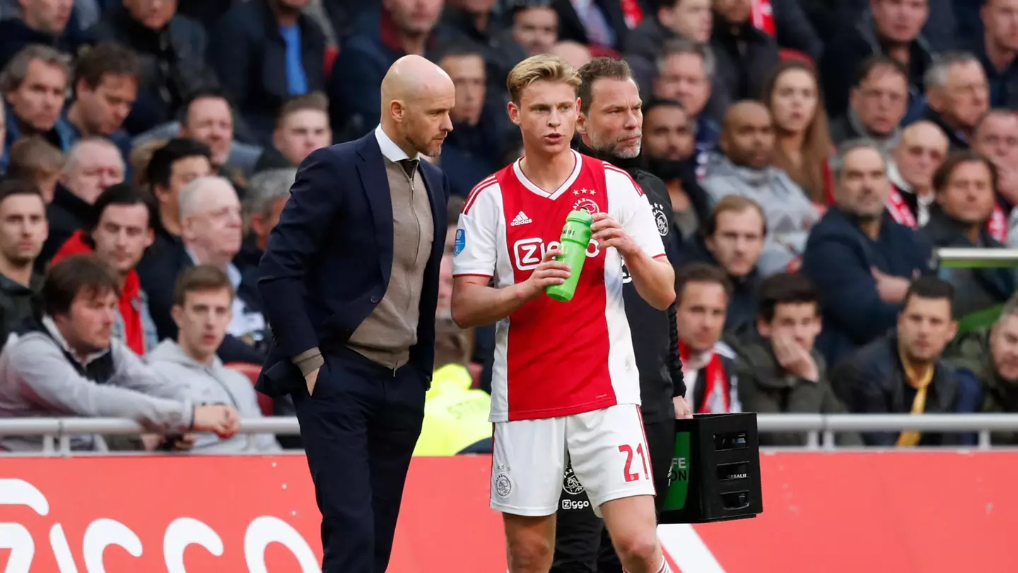 Erik ten Hag is keen to be reunited with former Ajax player Frenkie de Jong at Manchester United. (Alamy)