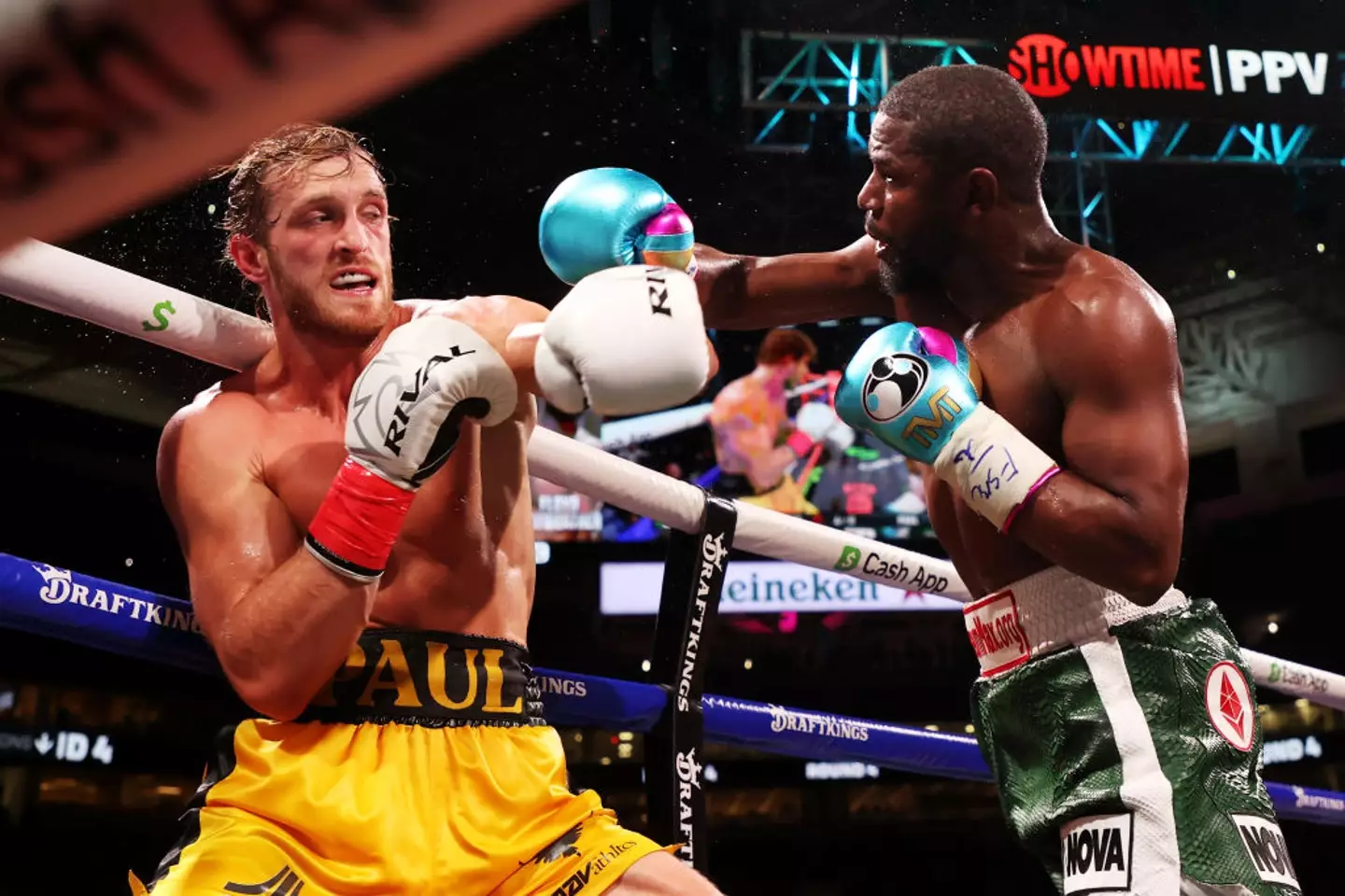 Floyd Mayweather faced Logan Paul in an exhibition bout in June 2021. (Image: Getty)