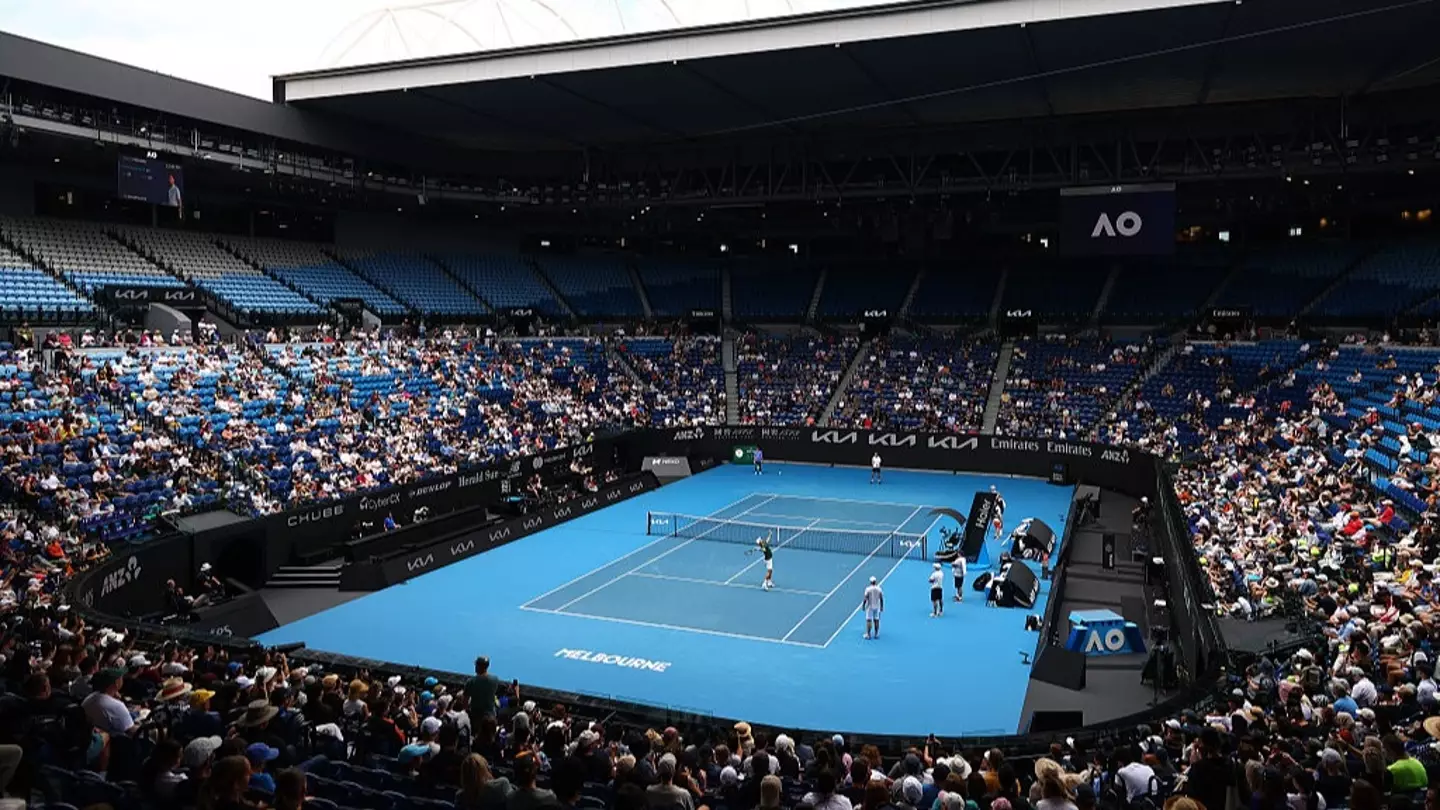Tennis Star Pulls Out of Australian Open Days Before Start of Tournament