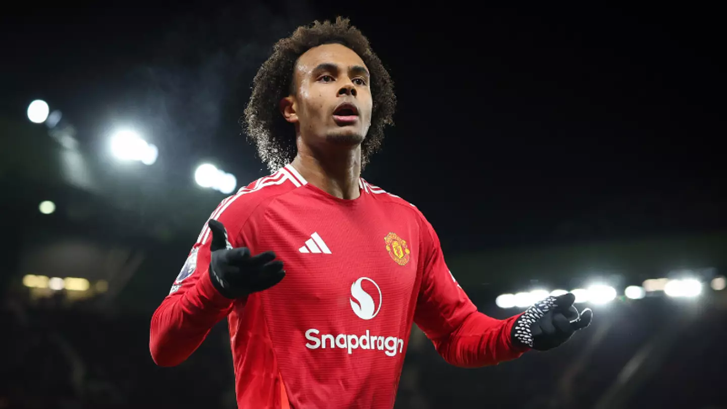 Joshua Zirkzee hits out at Man Utd fans with social media post that speaks volumes after Lyon win