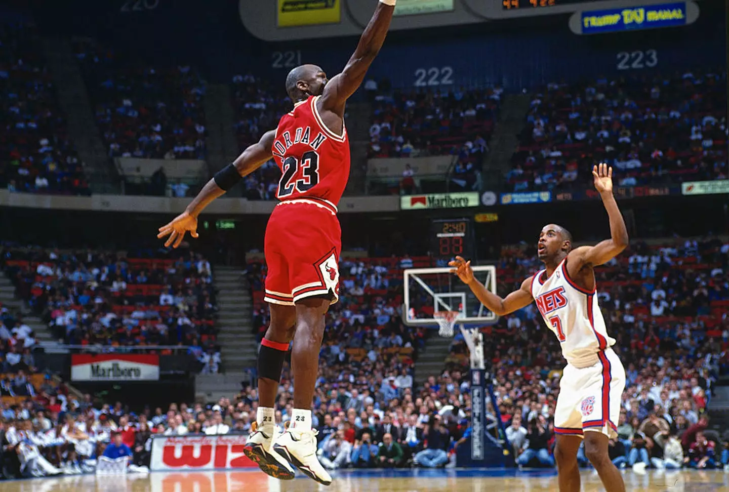 Michael Jordan in action for the Chicago Bulls (Image: Getty)