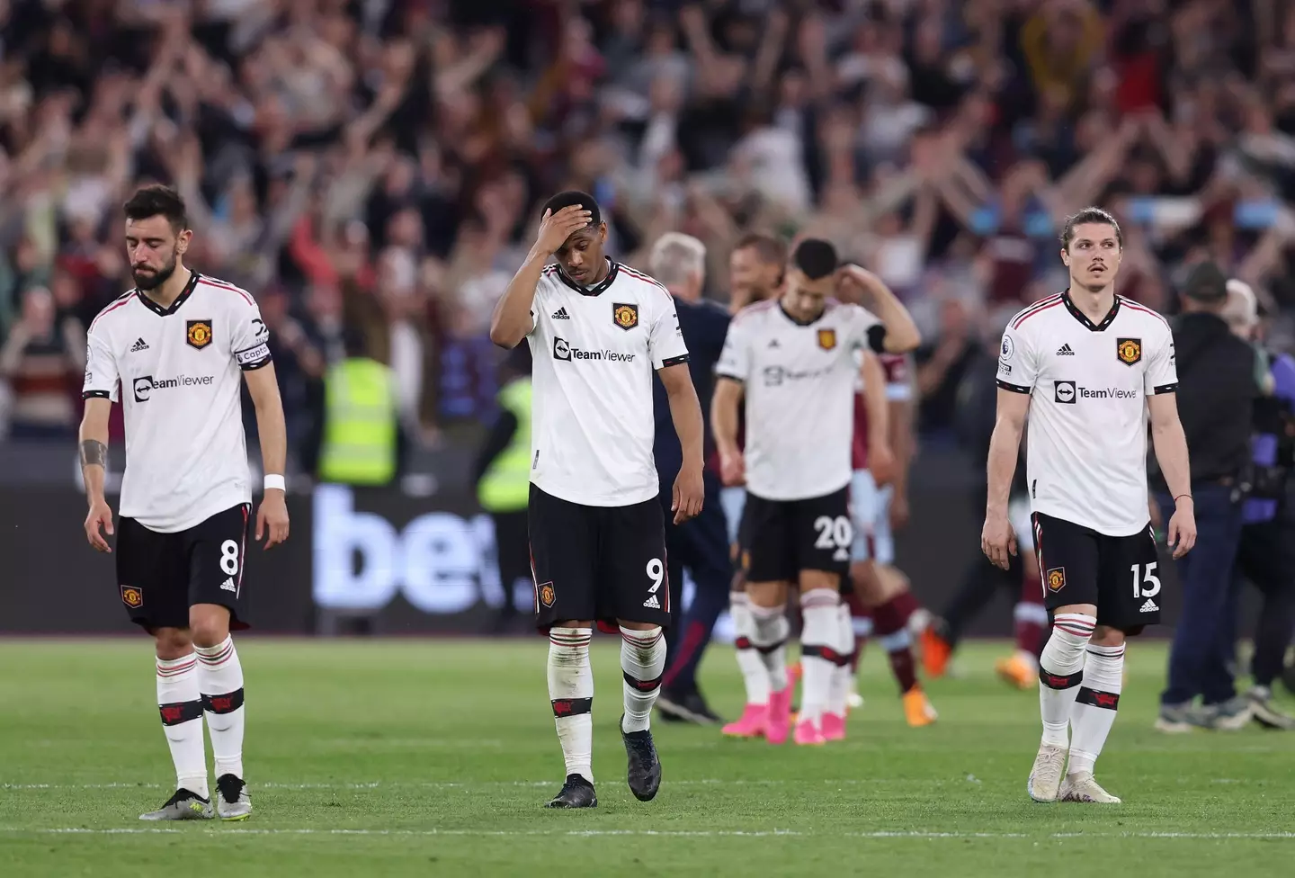 Manchester United players look dejected following the defeat at West Ham United. Image: Alamy