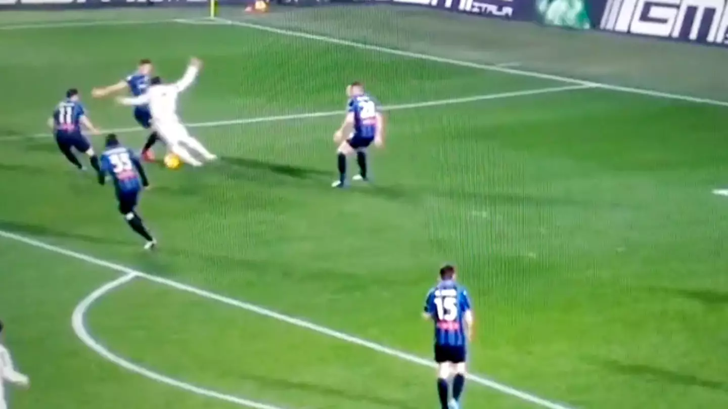 Dusan Vlahovic Produced Dive Of The Season During Juventus' Draw With Atalanta