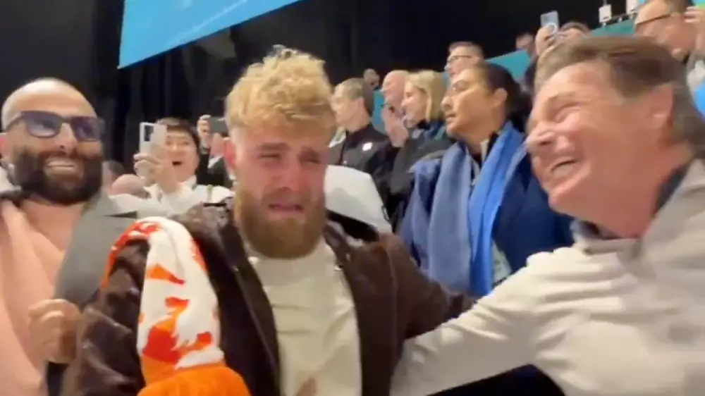 Jake Paul was visibly emotional when Jutta Leerdam won gold (Credit:WinterOlympics)