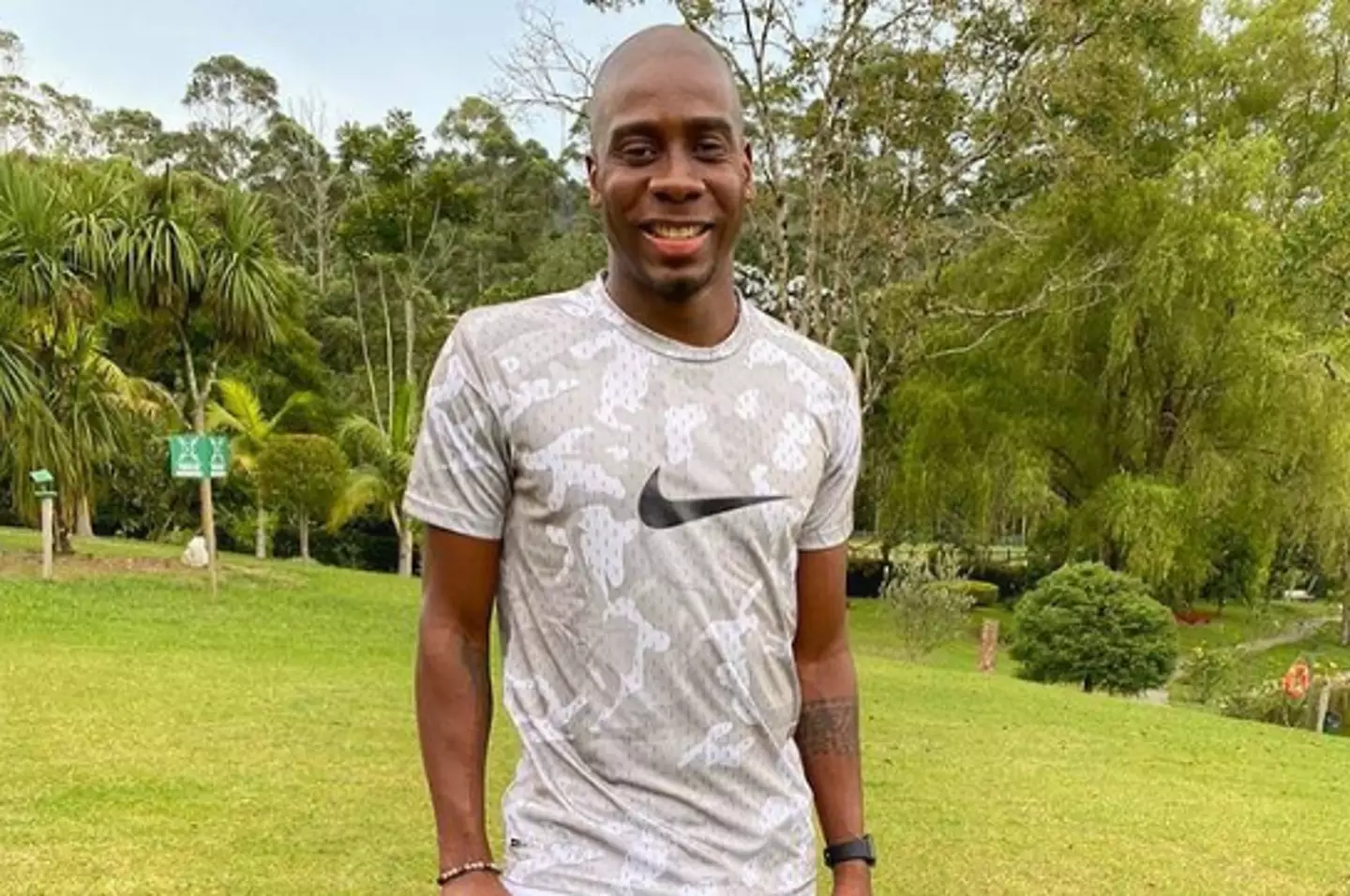 Perea exposed himself in a Colombian first division match on Monday (Image: Instagram/geissonperea)