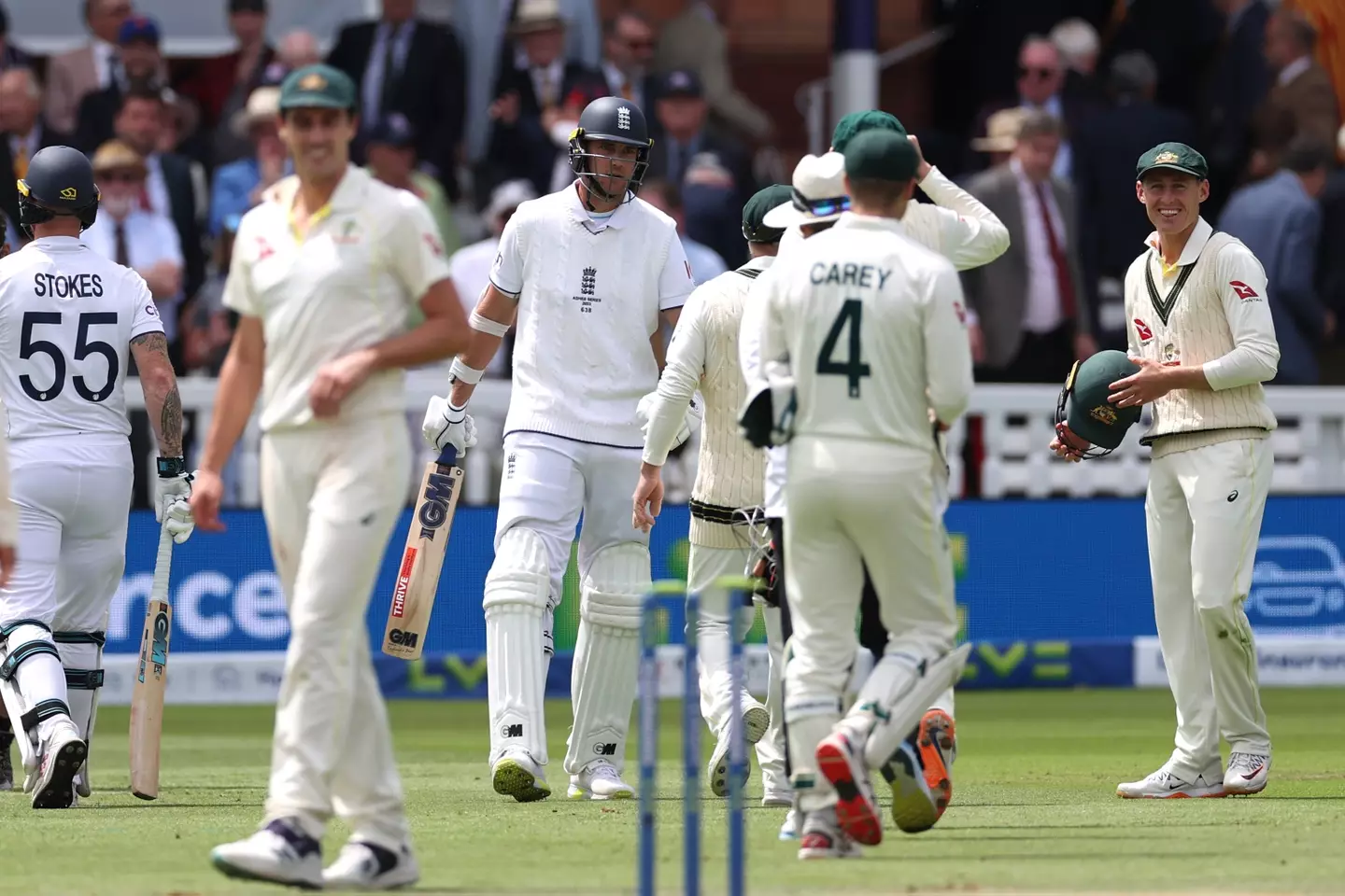 Broad clearly wasn't happy, also confronting David Warner. Image: Getty