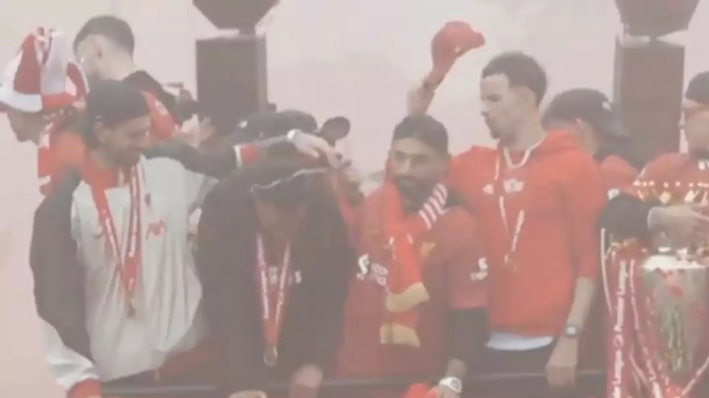 Fans spot Curtis Jones' reaction to what Trent Alexander-Arnold did during Liverpool's title parade