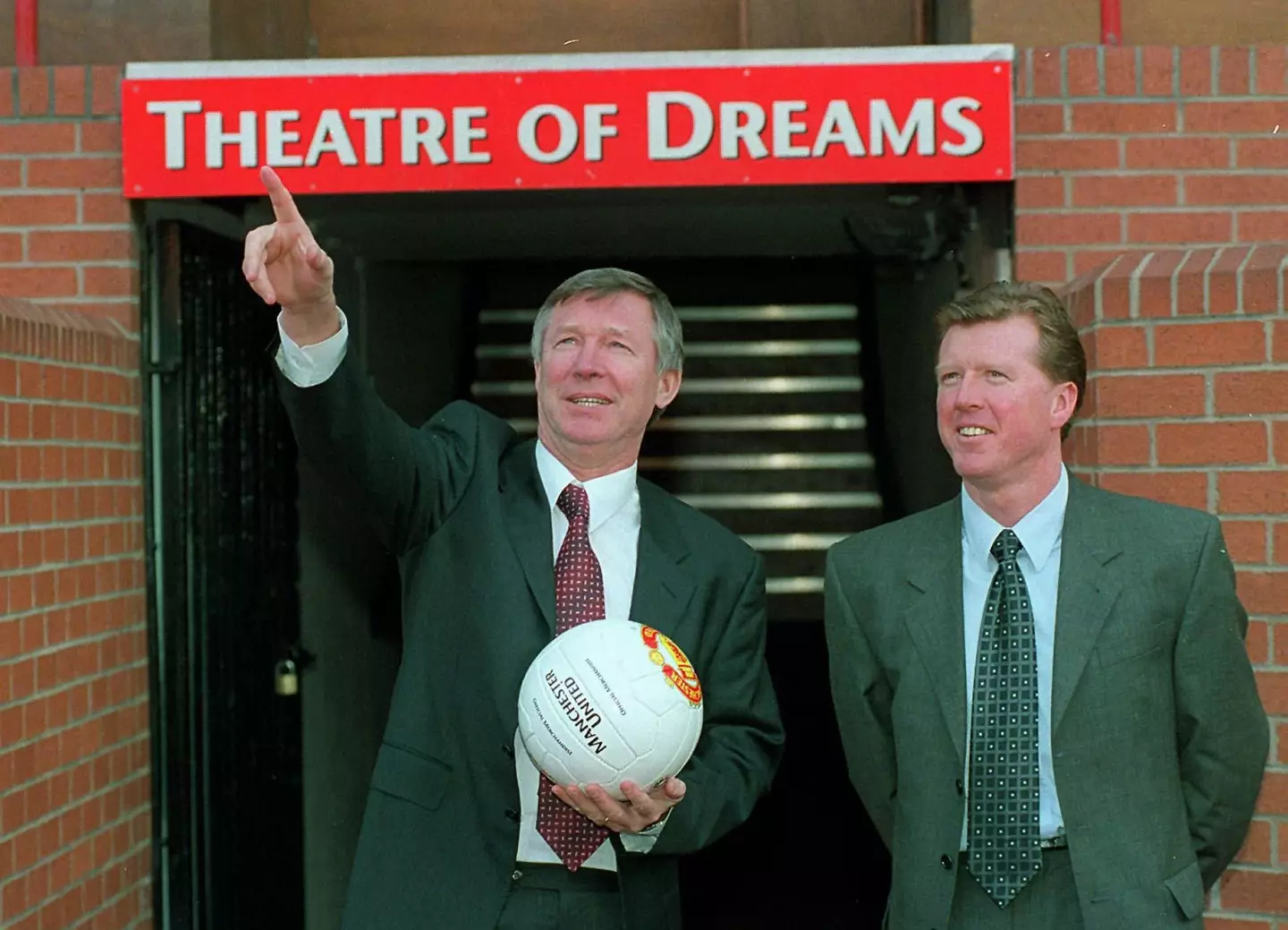 McClaren working at United under Sir Alex Ferguson. Image: PA Images