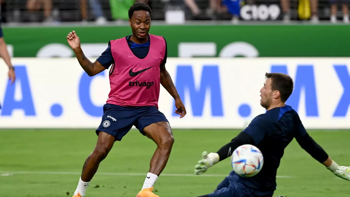 Raheem Sterling shooting past Marcus Bettinelli in training. (Chelsea FC)