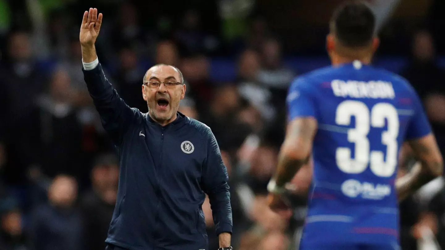  Chelsea manager Maurizio Sarri and Chelsea's Emerson Palmieri. (Alamy)