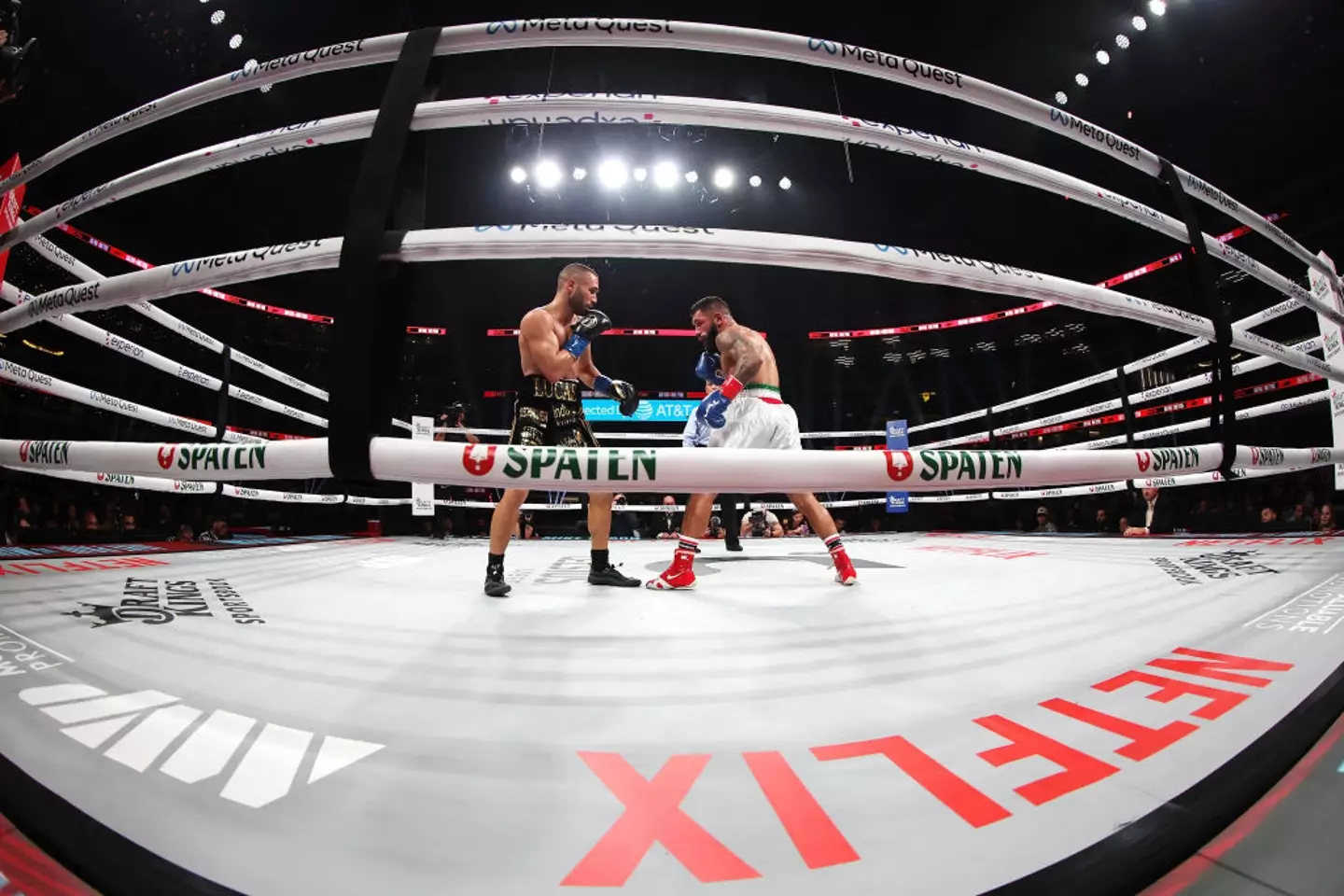 Lucas Bahdi (left) fought on the undercard (Credit:Getty)