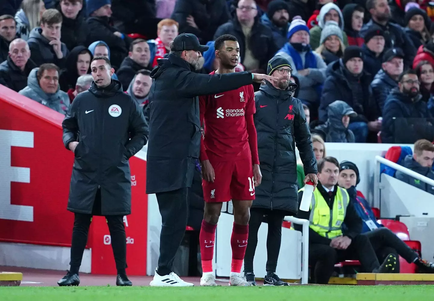 Klopp with Gakpo ahead of his Liverpool debut. (Image