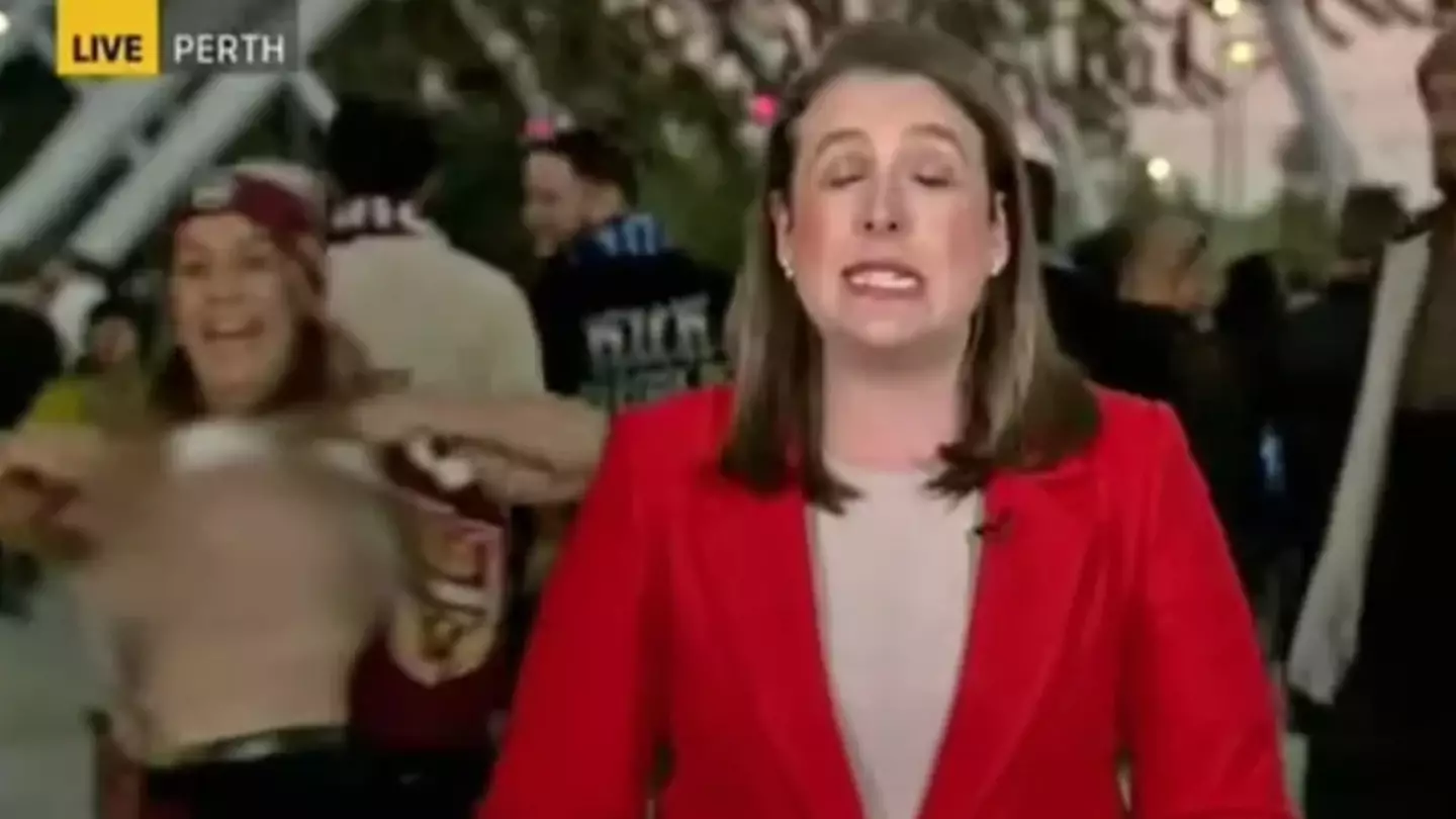 Rugby League Fan Flashes Breasts During Live TV News Report On State Of Origin