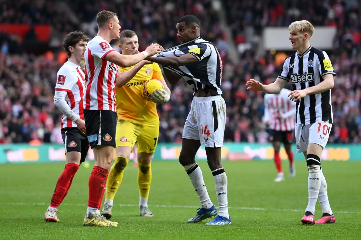 Newcastle United v Sunderland is one of the fiercest rivalries in English football. (Image: Stu Forster/Getty Images)