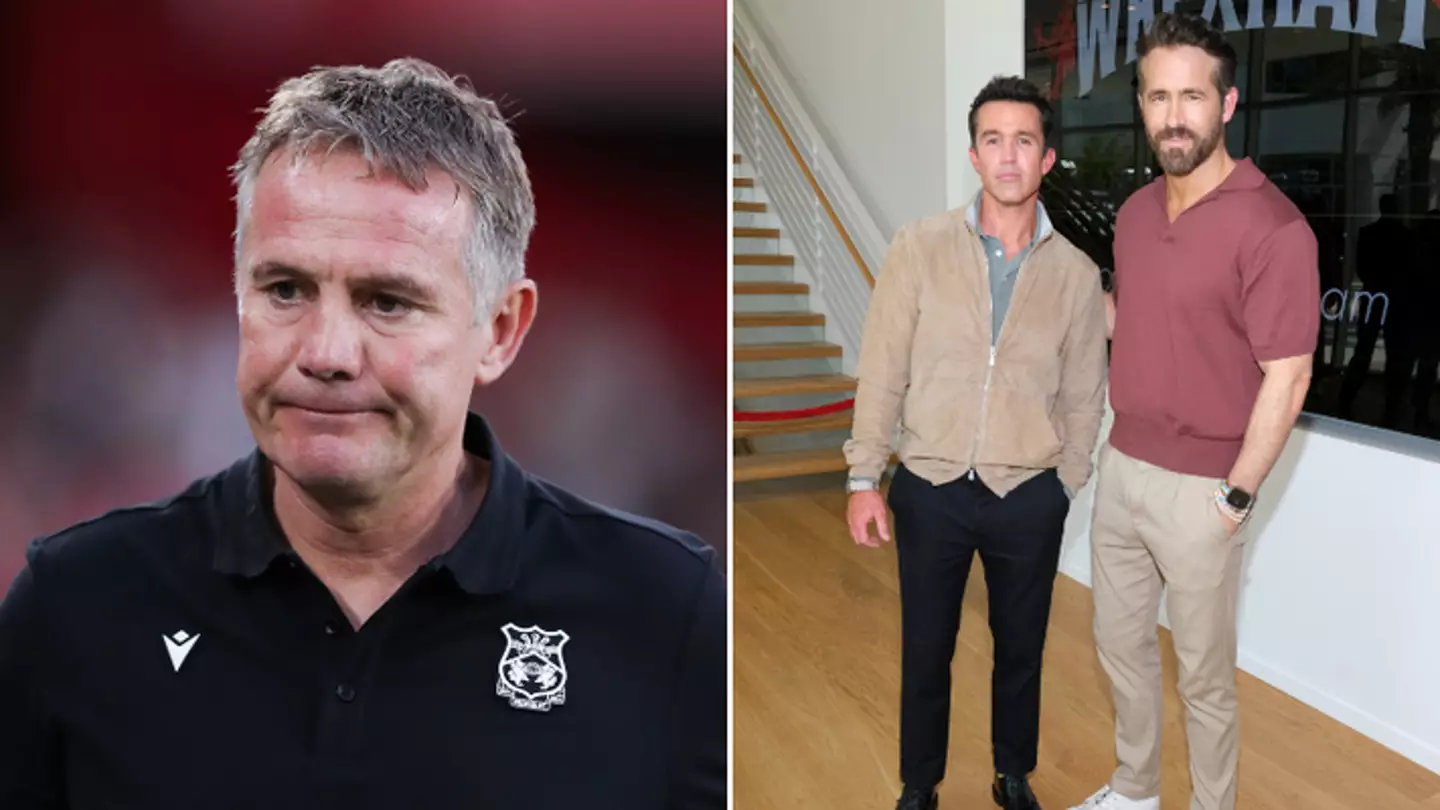 Wrexham 'make club-record bid' for international striker ahead of transfer deadline