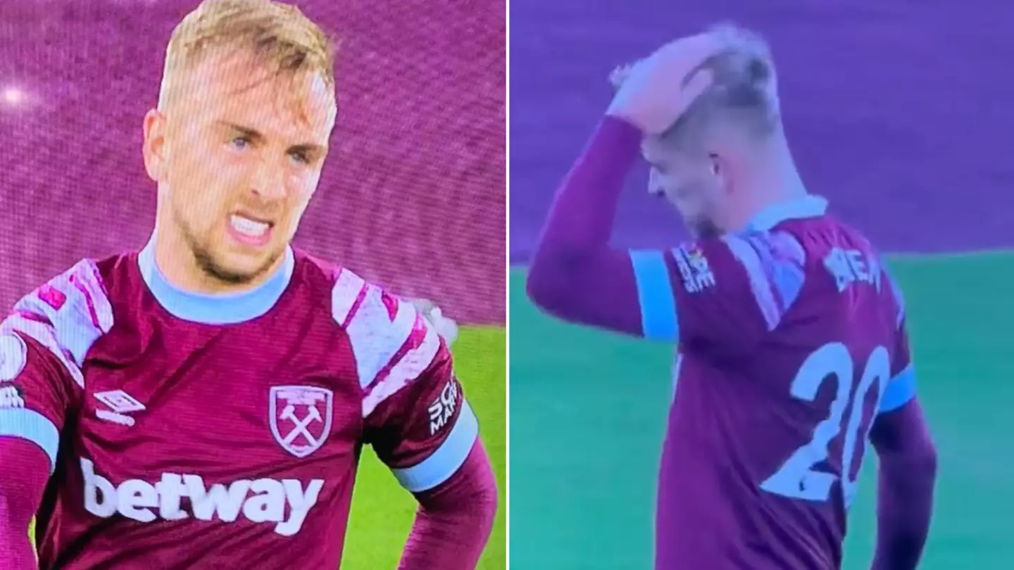 West Ham star Jarrod Bowen suffers gruesome finger injury against Wolves