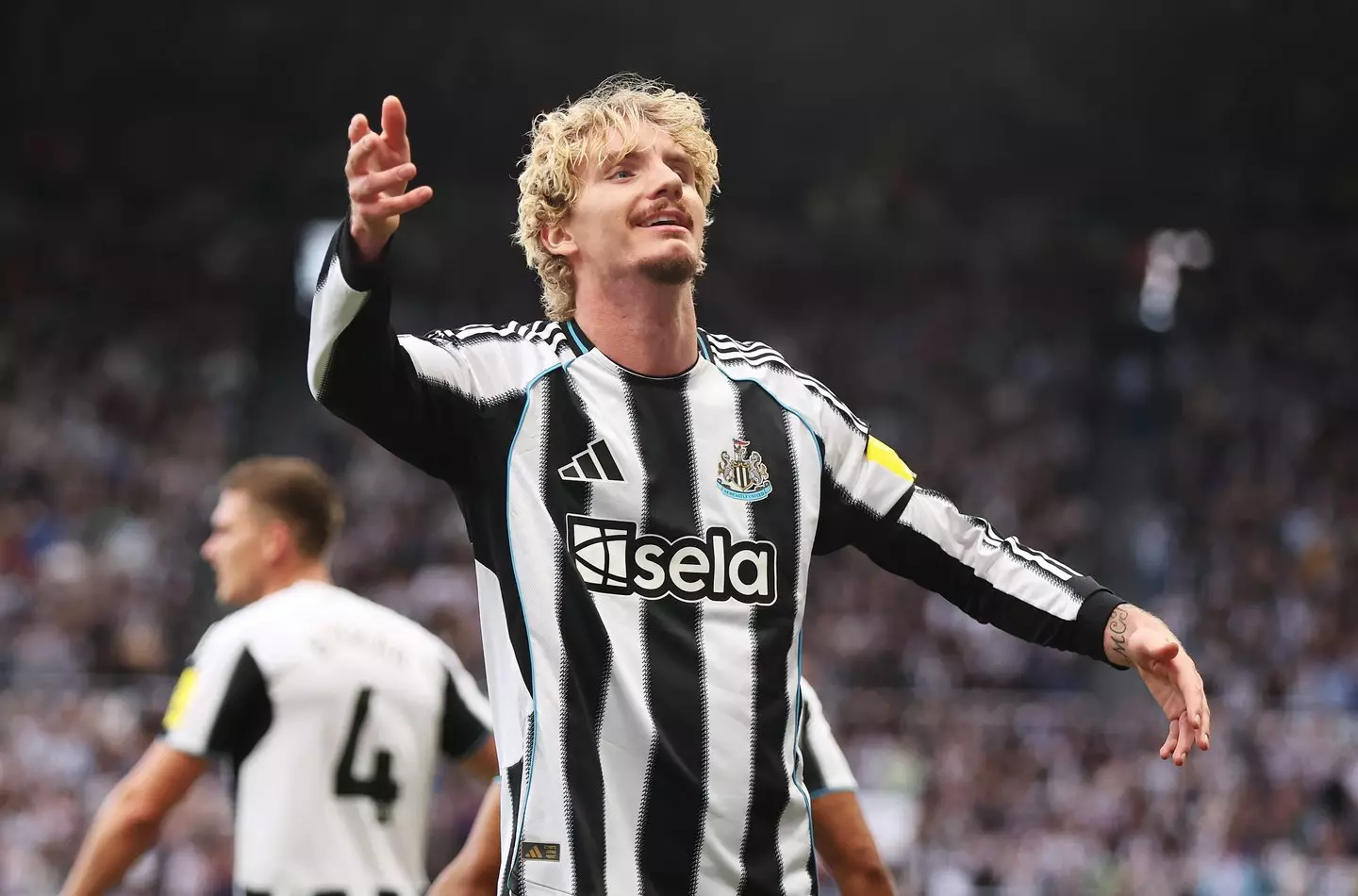 Nick_Woltemade_Newcastle_penalty_Forest NEWCASTLE UNITED STAR ON HIS FUTURE AT ST JAMES PARK
