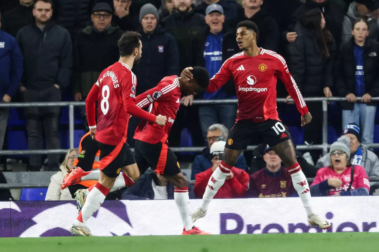 Amad Diallo and Marcus Rashford celebrate after Man Utd go 1-0 ahead vs Ipswich (Image: Getty)