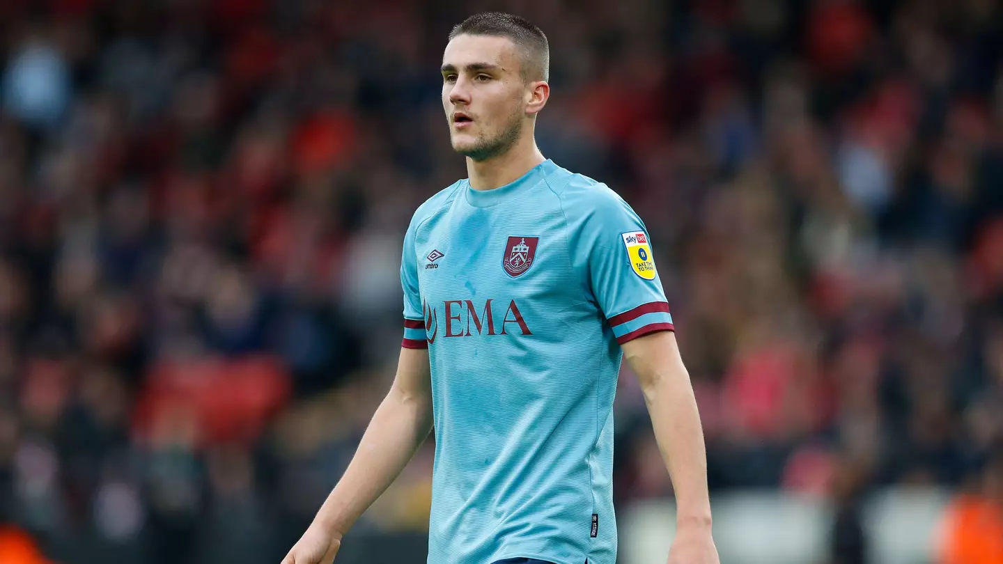 Everton monitoring on-loan Manchester City centre-back amid Premier League interest