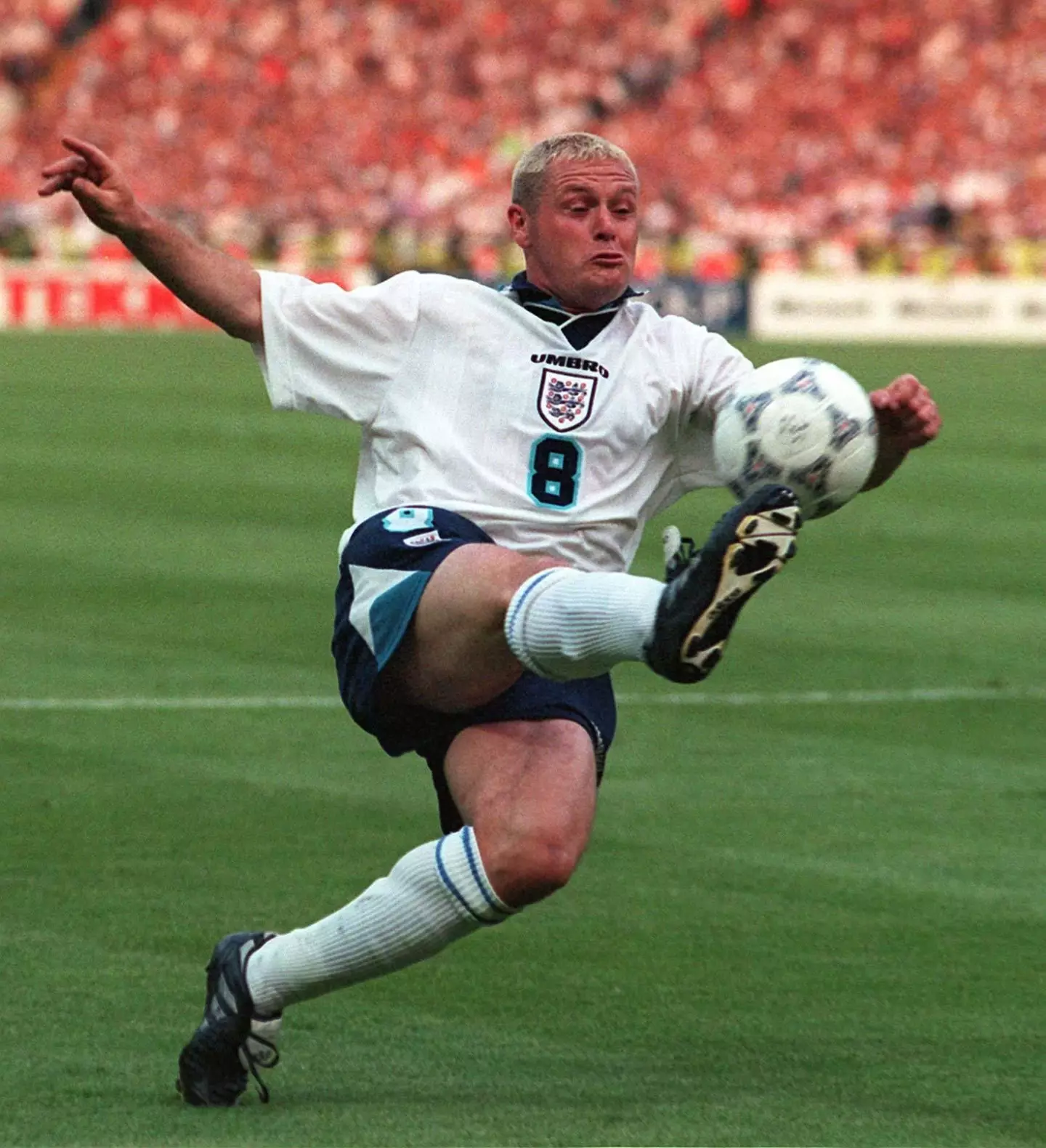 Paul Gascoigne.