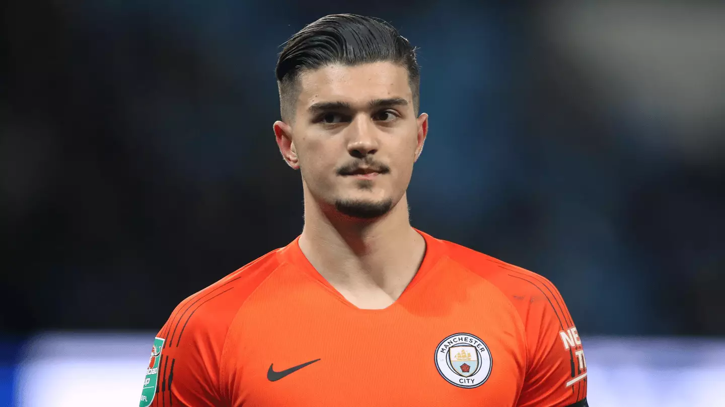 Vincent Kompany Considering Move For Manchester City Goalkeeper Ahead Of Return To England