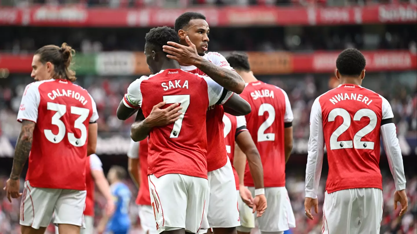 Rio Ferdinand Claims Arsenal Player Sent Him Private Message Over Criticism