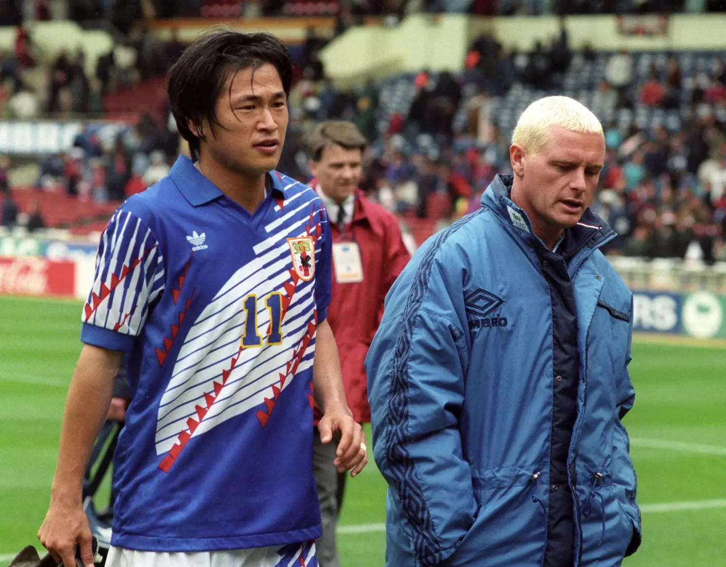 Miura alongside Paul Gascoigne after the pair took part in England's friendly win vs Japan in 1995. Image: Alamy